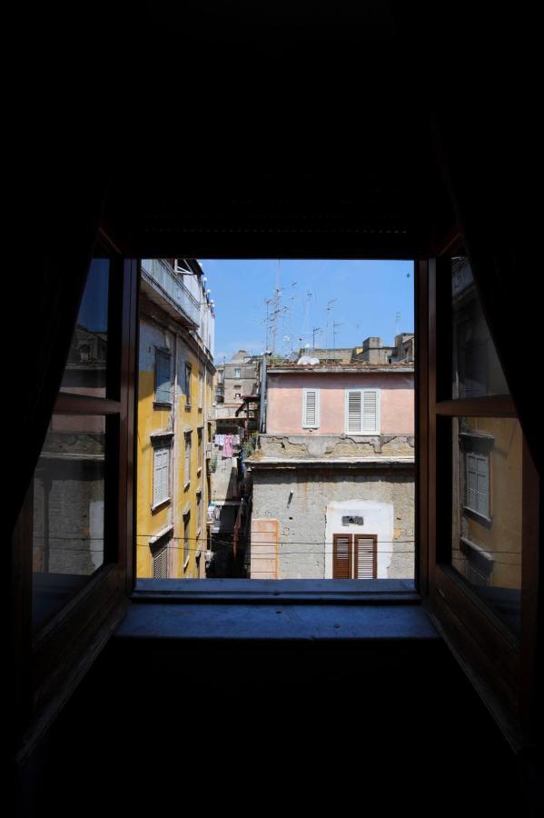 B&B Rossonapoletano Napoli חדר תמונה
